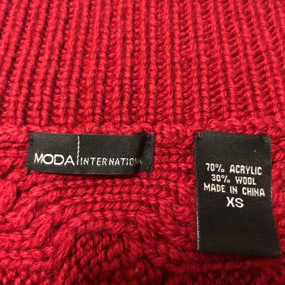Moda International Sweater - Picture 3 of 3